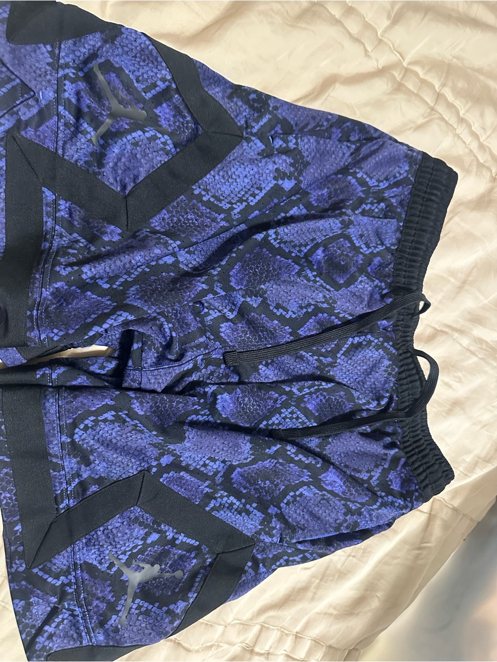Jordan Mens Purple & Black Snake-Print Athletic Shorts